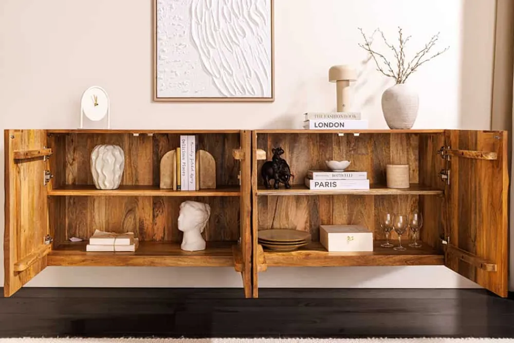 Riess-Ambiente Mehr...|Sideboards & Kommoden > Massives Sideboard SCORPION 180cm braun hängend Mangoholz mit 3D Schnitzereien