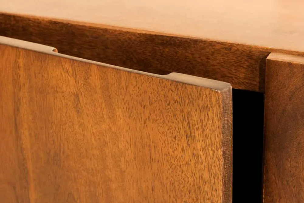 Riess-Ambiente Mehr...|Tv- & Lowboards > Massives TV-Board BRASIL 160cm braun Mangoholz drei Fächer Lowboard