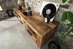 Riess-Ambiente Mehr...|Industrial Loft ><noscript><img width=