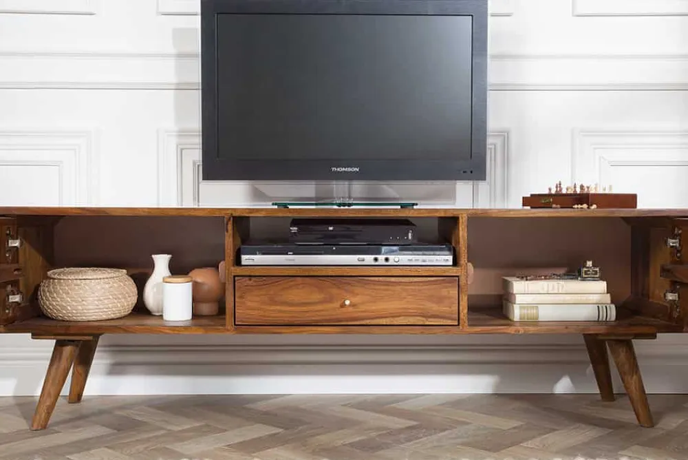 Riess-Ambiente Mehr...|Retro Möbel > Massives TV-Board MYSTIC LIVING 140cm braun Sheesham Massivholz stone finish 3D -Front