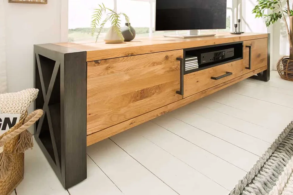 Riess-Ambiente Mehr...|Industrial Loft > Massives TV-Board THOR 200cm Wild Eiche geölt Lowboard im Industrial Design