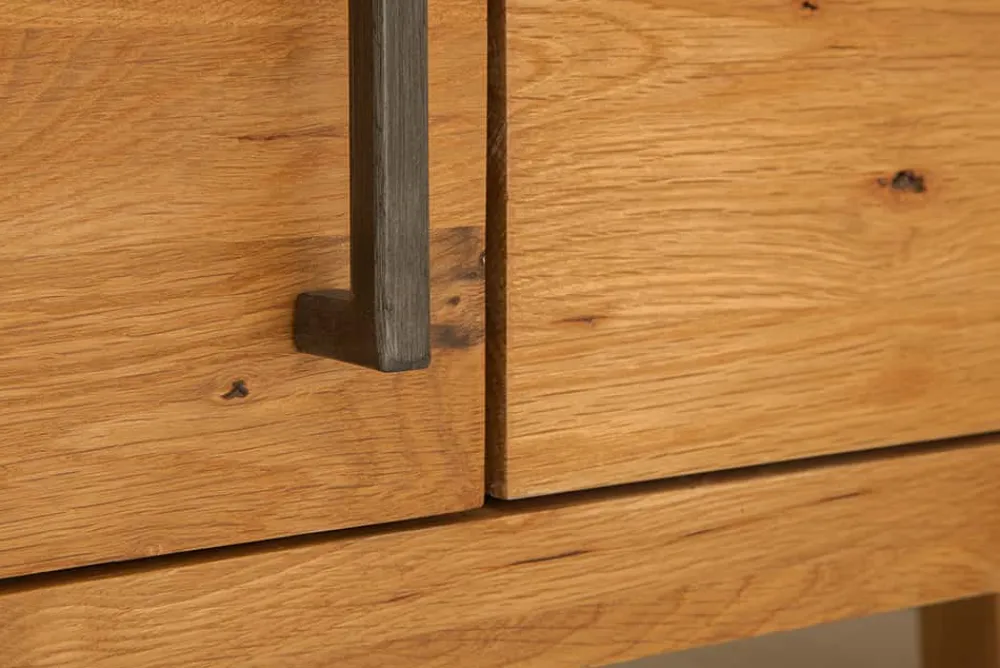 Riess-Ambiente Mehr...|Industrial Loft > Massives TV-Board THOR 200cm Wild Eiche geölt Lowboard im Industrial Design