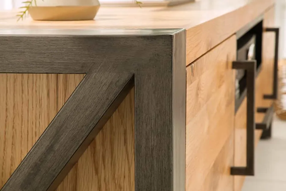 Riess-Ambiente Mehr...|Industrial Loft > Massives TV-Board THOR 200cm Wild Eiche geölt Lowboard im Industrial Design