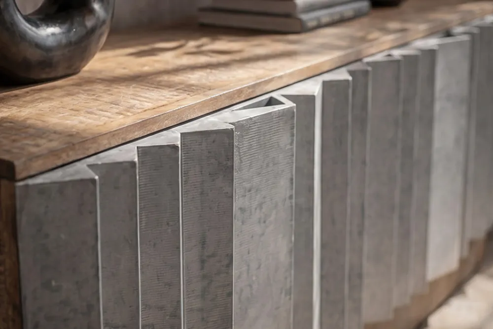 Riess-Ambiente Industrial Loft|Tv- & Lowboards > Massives TV-Board ZALVERO 150cm natur silber Mangoholz mit Metall-Aluminium Front