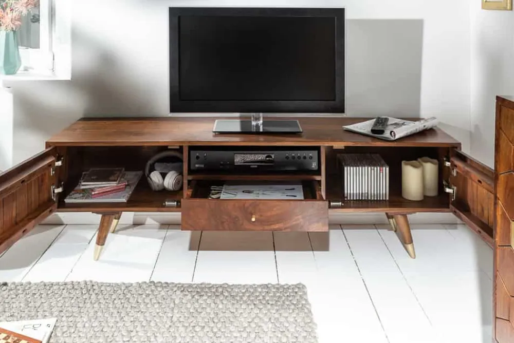 Riess-Ambiente Goldene Möbel|Tv- & Lowboards > Massives TV-Lowboard MYSTIC LIVING 140cm Akazie braun gold Retro Design