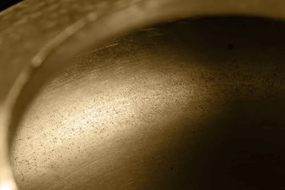 Riess-Ambiente Dekoration|Goldene Möbel > Moderne Deko Vase ABSTRACT ORIENT 35cm gold rund Metall Hammerschlag-Design