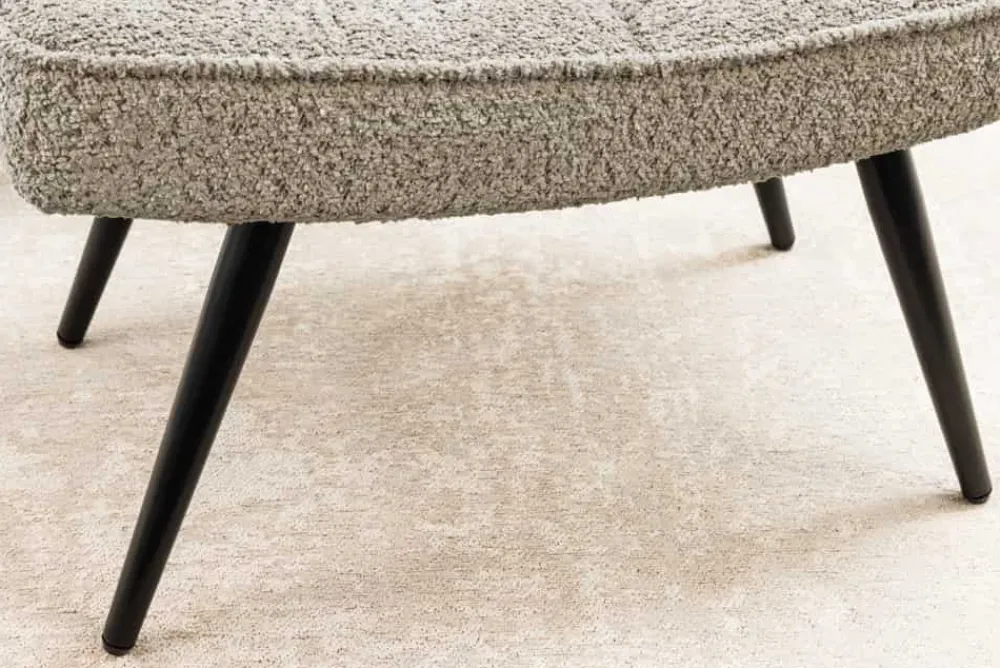 Riess-Ambiente Skandinavisch|Sessel > Moderner Hocker SCANDINAVIA champagner greige Bouclé schwarze Metallbeine Fußhocker