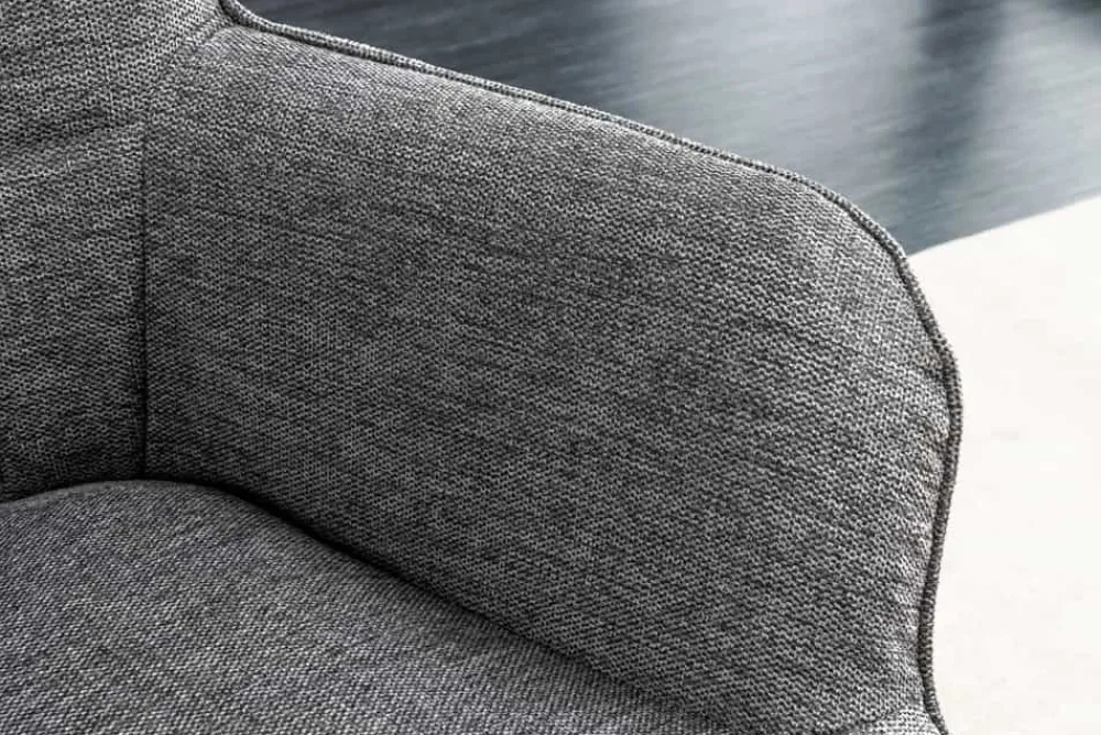 Riess-Ambiente Skandinavisch|Loungesessel > Moderner Sessel SCANDINAVIA grau Strukturstoff Massivholz-Beine mit Armlehnen