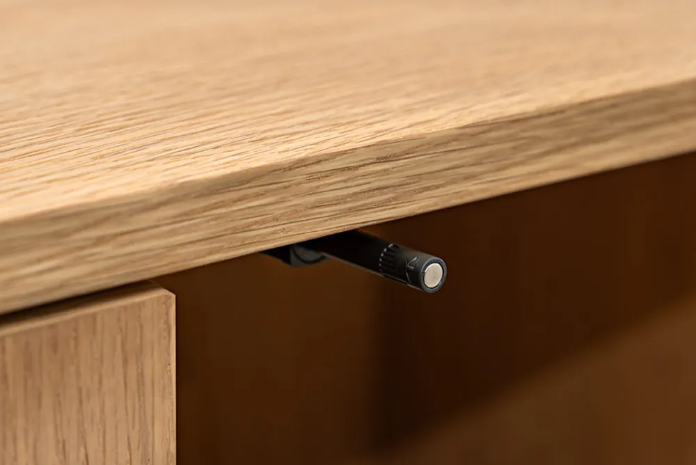 Riess-Ambiente Skandinavisch|Sideboards & Kommoden > Modernes Sideboard VALHALLA WOOD 180cm natur Eichenholz Kommode