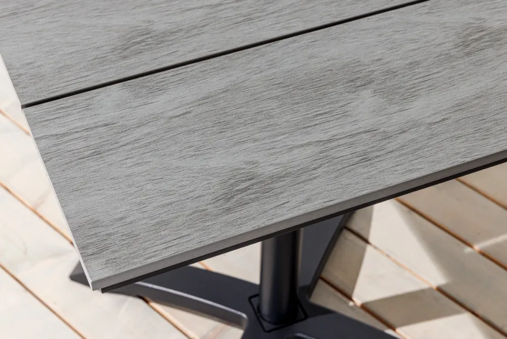 Riess-Ambiente Beistelltische|Skandinavisch > Outdoor Bistrotisch DESIGNO 70cm schwarz grau Aluminium wetterfest Gartentisch