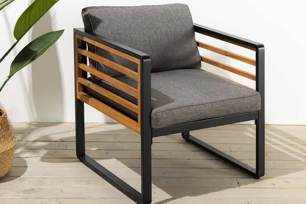 Riess-Ambiente Sitzgruppen > Outdoor Garten-Sitzgruppe PURE grau natur Akazie schwarz Metall inkl. Tisch Sitzpolster