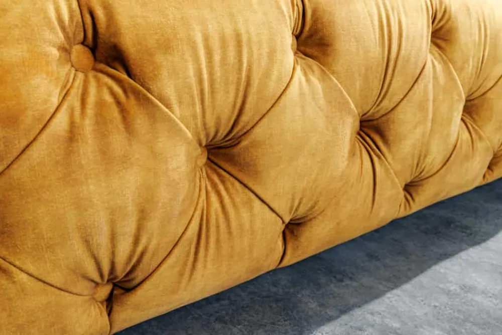 Riess-Ambiente Polsterbetten|Samt Möbel > Queensize Doppelbett PARIS 160x200cm senfgelb Samt Chesterfield Design