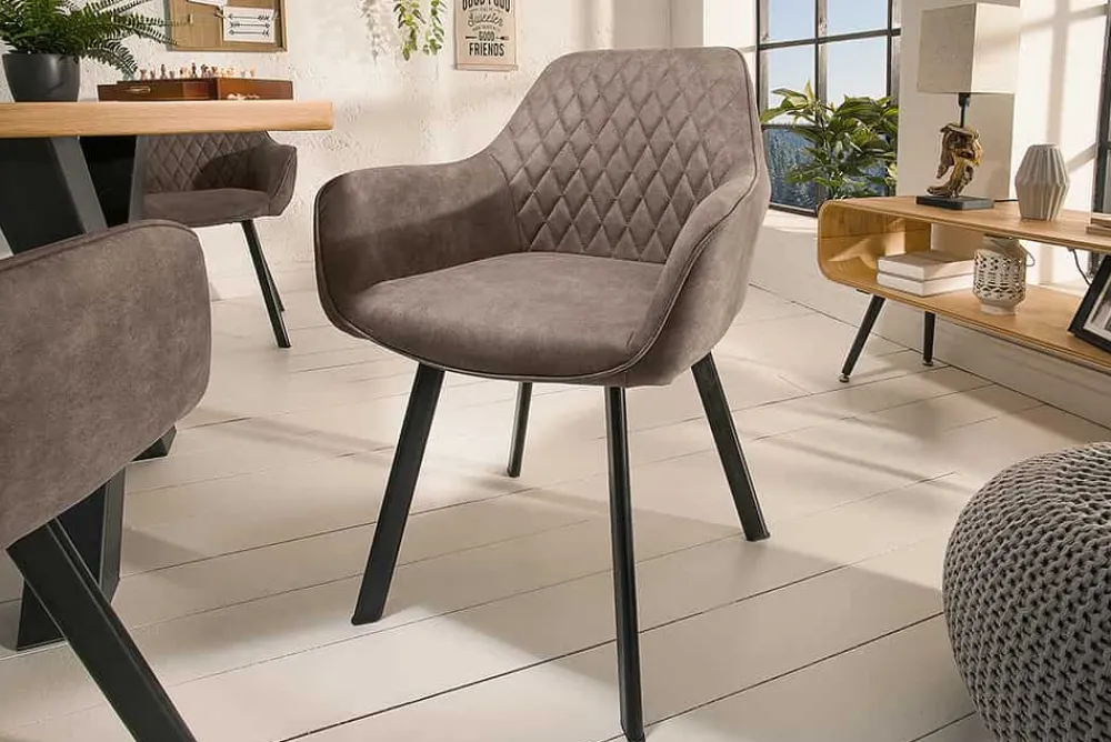 Riess-Ambiente Retro Möbel|Stühle > Retro Stuhl PALERMO taupe mit Armlehne und Ziersteppung