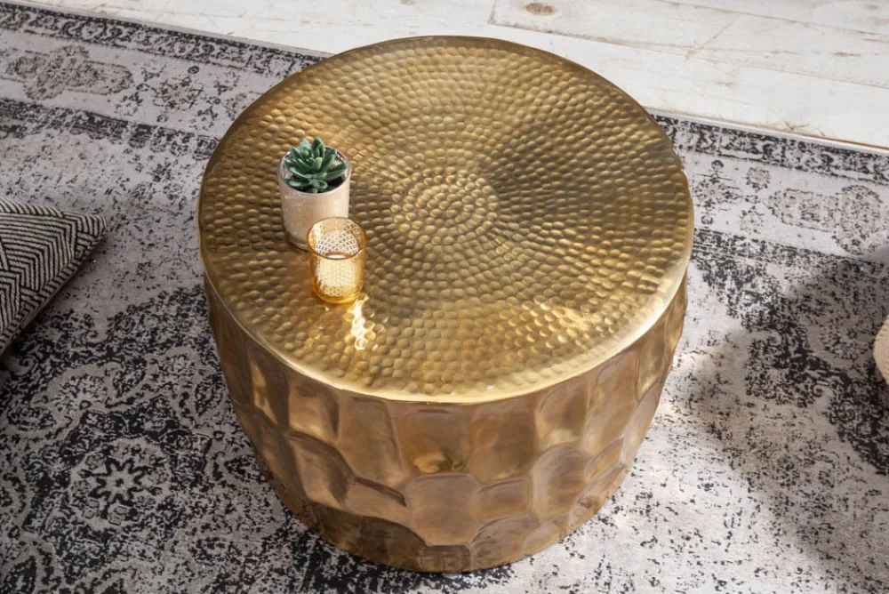 Riess-Ambiente Goldene Möbel|Couchtische & Truhen > Runder Couchtisch ORGANIC ORIENT 55cm gold Metall Hammerschlag 3D-Design handmade