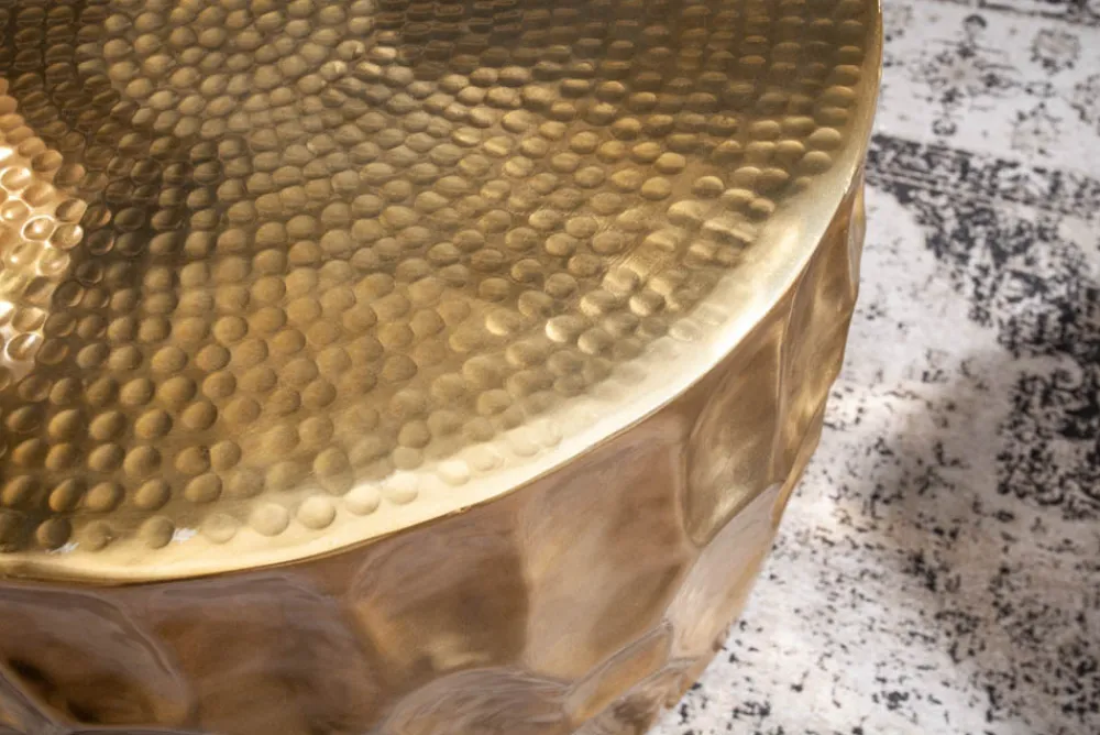 Riess-Ambiente Goldene Möbel|Couchtische & Truhen > Runder Couchtisch ORGANIC ORIENT 55cm gold Metall Hammerschlag 3D-Design handmade