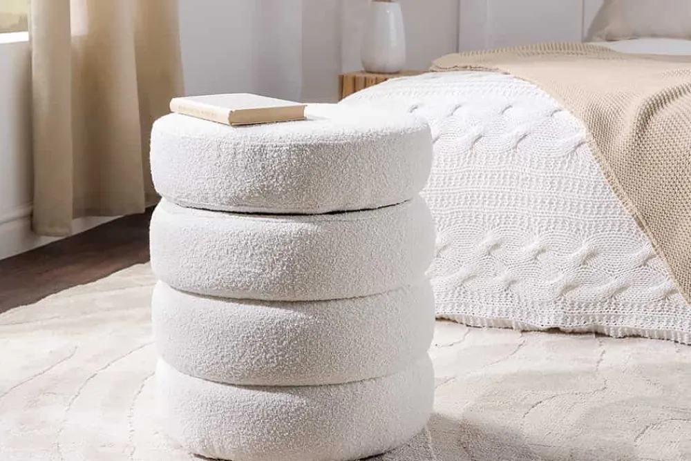 Riess-Ambiente Skandinavisch|Sitzhocker > Runder Hocker VOGUE 50cm creme weiß Bouclé Polsterhocker mit Stauraum