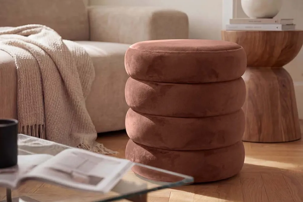 Riess-Ambiente Sitzhocker|Samt Möbel > Runder Polsterhocker VOGUE 40cm rostbraun Samt mit Stauraum
