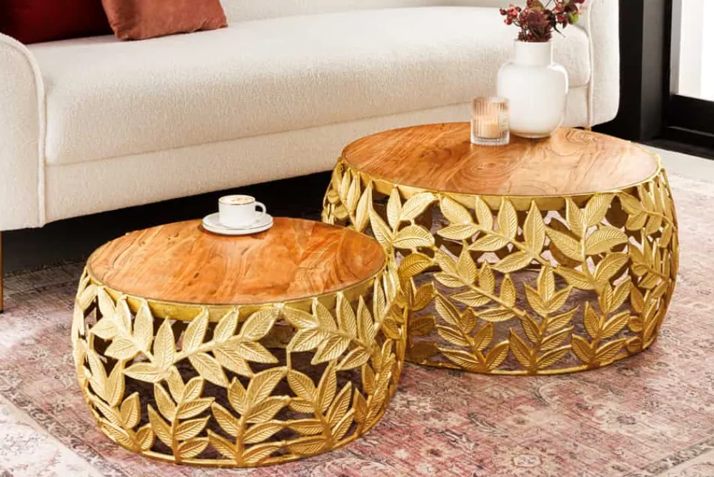 Riess-Ambiente Couchtische & Truhen > Rundes 2er Set Couchtische ABSTRACT LEAF 70cm natur gold Massivholz Akazie Metall Blatt-Design