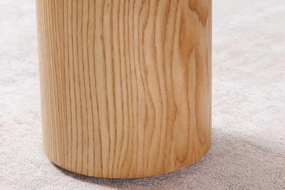 Riess-Ambiente Couchtische & Truhen > Stilvoller Couchtisch ORGANIKO 110cm natur Eiche Travertin Keramik
