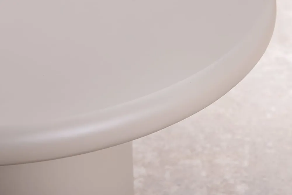 Riess-Ambiente Couchtische & Truhen > Stilvoller Couchtisch ORGANIKO 130cm cement greige organische Form
