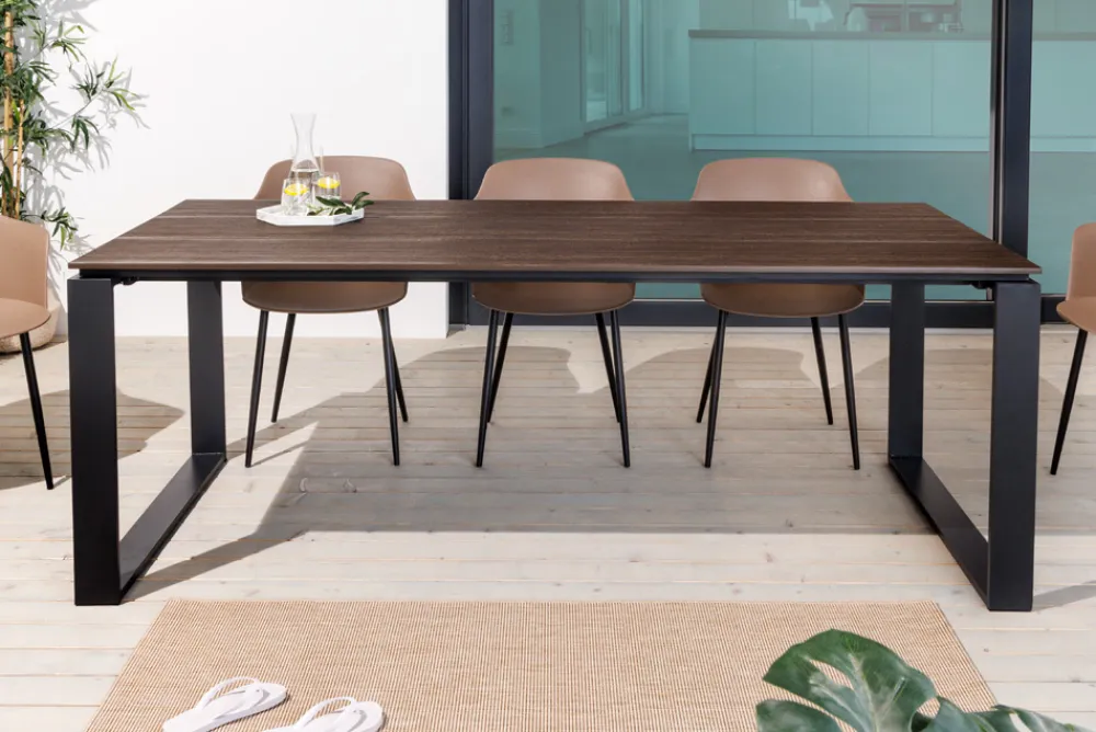 Riess-Ambiente Industrial Loft|Esstische > Wetterfester Gartentisch FLOATING 210cm braun schwarz Aluminium Outdoor Esstisch modern